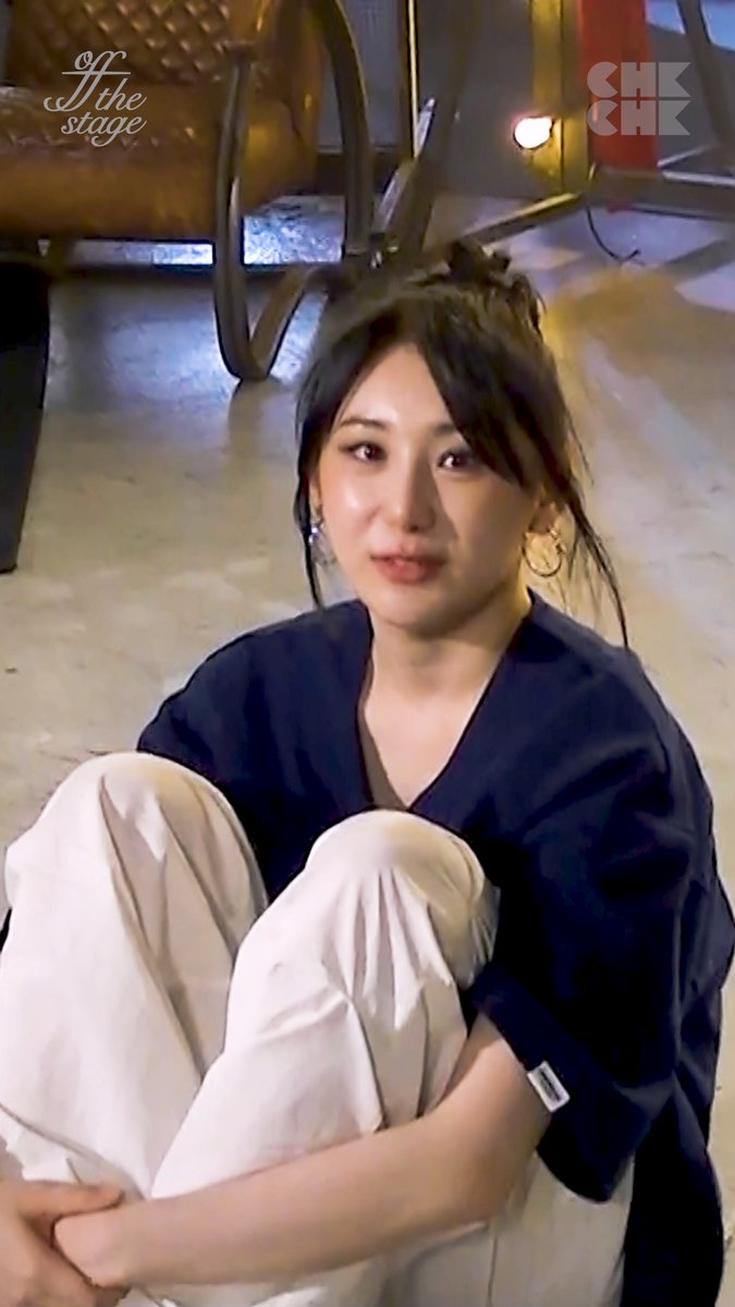 [#SD] 이채연 베푸눈캠👀

▶️youtube.com/shorts/feb7c2s…

<a href="/official_LCY/">이채연(LEE CHAE YEON) Official</a>

#OffTheStage #CHKCHK #이채연 #LEECHAEYEON