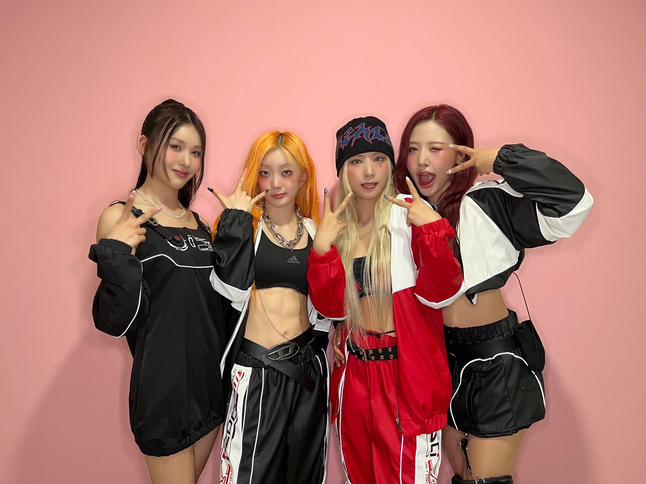 GSHcOuAbYAAS_z8?format=jpg&name=4096x4096