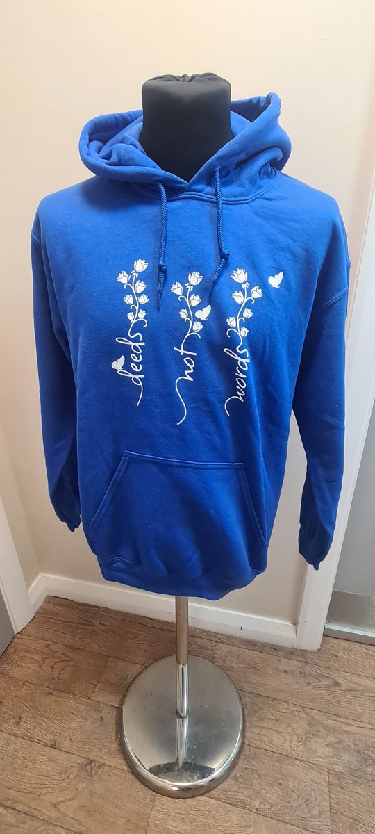 DeedsNotWords22 tweet media