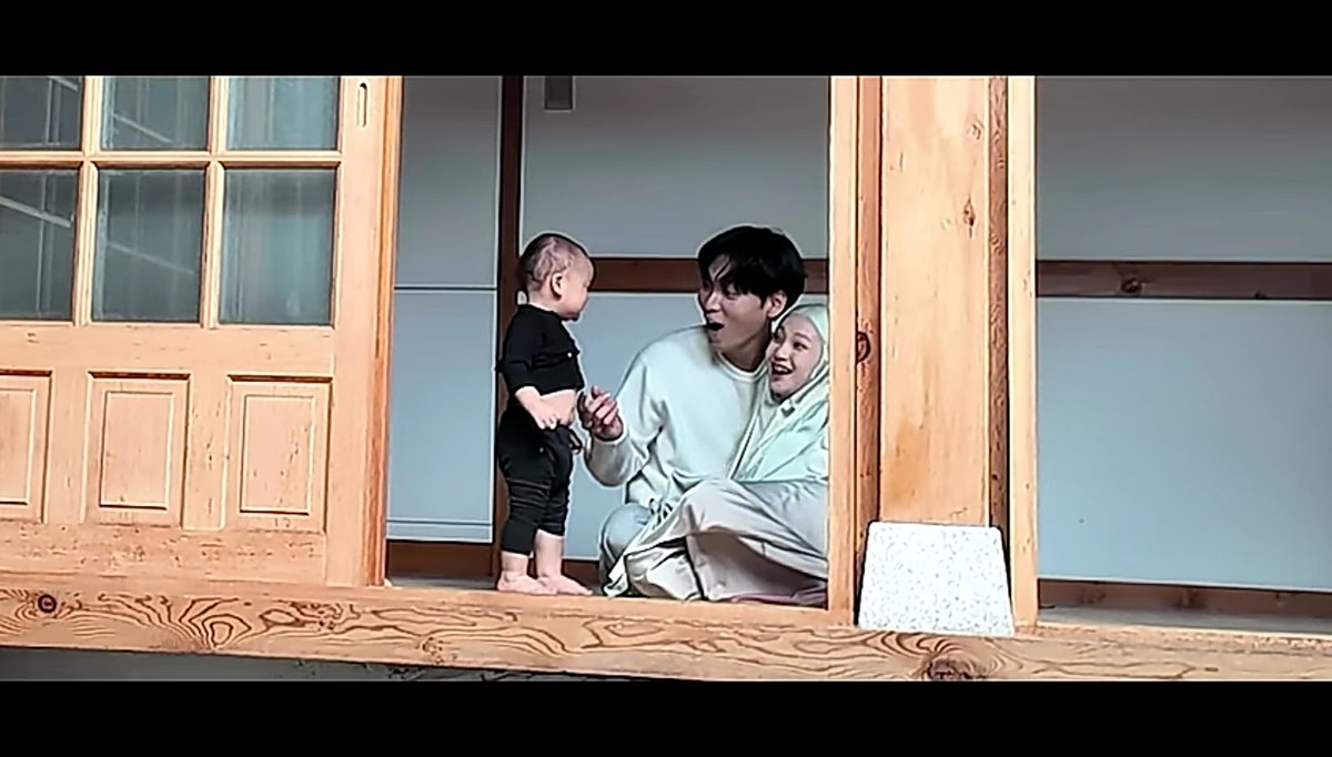delimasour's tweet photo. Mereka lucu banget https://t.co/r4cCuJz1NY