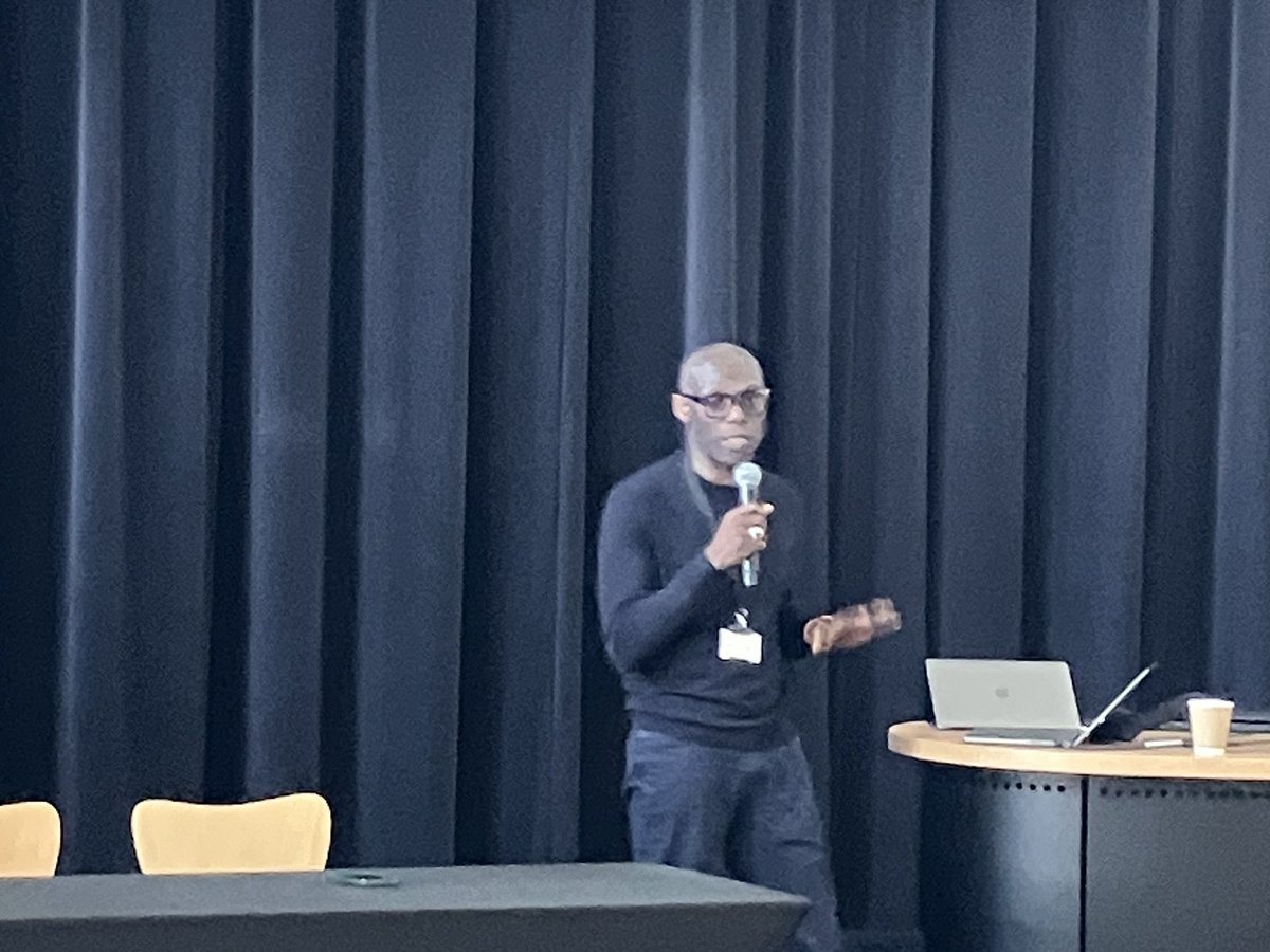 Miss_Toppin's tweet photo. At the South East Cultural Innovation Forum SECIF at the Historic Dockyard Church.
Dr Mykaell Riley @MykaellRiley from the Black Music Research Unit @TheBMRU giving the keynote - ‘Beyond The Trauma - My Journey To Creating A National Exhibition’
#CreativeIndustries #SECIF https://t.co/EoSVFijqKX