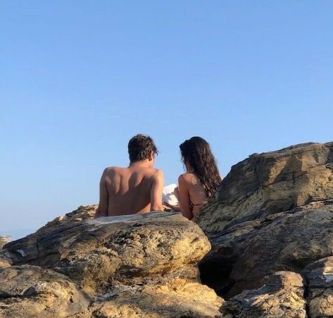 ᅠ

     𝐰𝐨𝐰   ࣪  ˖   проснулась   от   стука   в   дверь   ✦    комнаты   в   снятом   домике.「 11 : 11  a.𝗆.  」 наверное,   мой   визг   слышали   все   в   округе,  s͟w͟e͟e͟t͟    ﾟ ･ ▐  ▍ ▐     𝘀𝘂𝗿𝗽𝗿𝗶𝘀𝗲  .  𓂃  но   как   не   радоваться   другу?

ᅠ