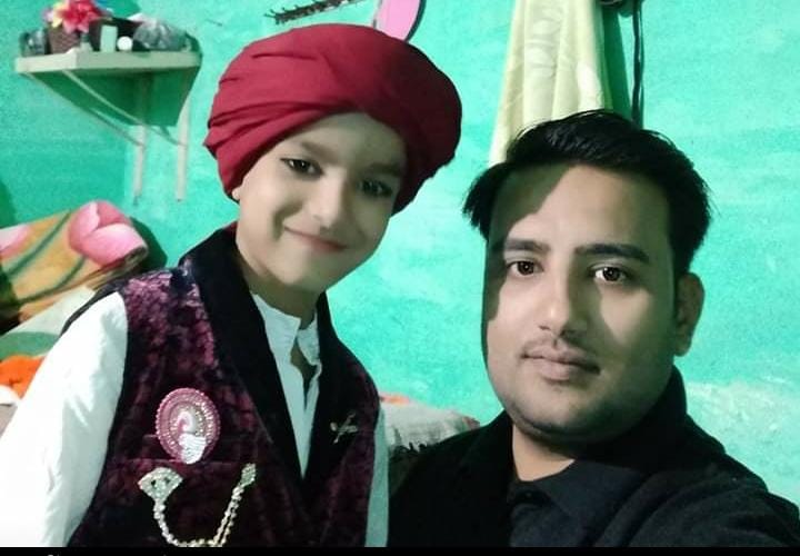 alifarooqi444's tweet photo. आज मेरे बेटे के जन्म दिन हैं आप सभी से दुआओं की गुजारिश लव यू my heart ❤️ dear betu अल्लाह ताला आप को दीन दुनिया की तरक्की अता फरमाए miss you एक बार फिर से आप को जन्म दिन की बहुत बहुत मुबारकबाद ♥️♥️♥️♥️ https://t.co/kdlUfip21L