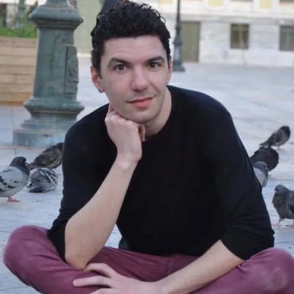 Δικαιοσύνη ώρα μηδέν. 
Οι δικαστές αναγνώρισαν ελαφρυντικά στους φονιάδες του Ζακ Κωστόπουλου - δεν είχαν λιντσάρει ποτέ ξανά μέρα μεσημέρι στο κέντρο της Αθήνας άνθρωπο, πρώτη φορά ήταν... - και μείωσαν στο μισό τις ποινές τους. 
Καταδικάστηκαν σε κάθειρξη 5 χρόνων ο