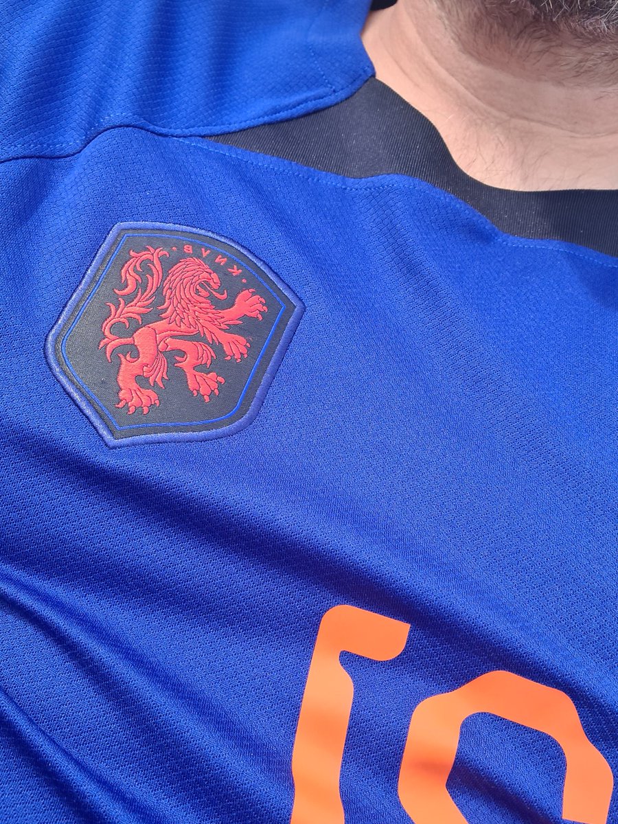 HDretvik's tweet photo. #nothinglikeoranje #NEDENG @KNVB @OnsOranje Cheers from Norway https://t.co/XMfvYKvQsn