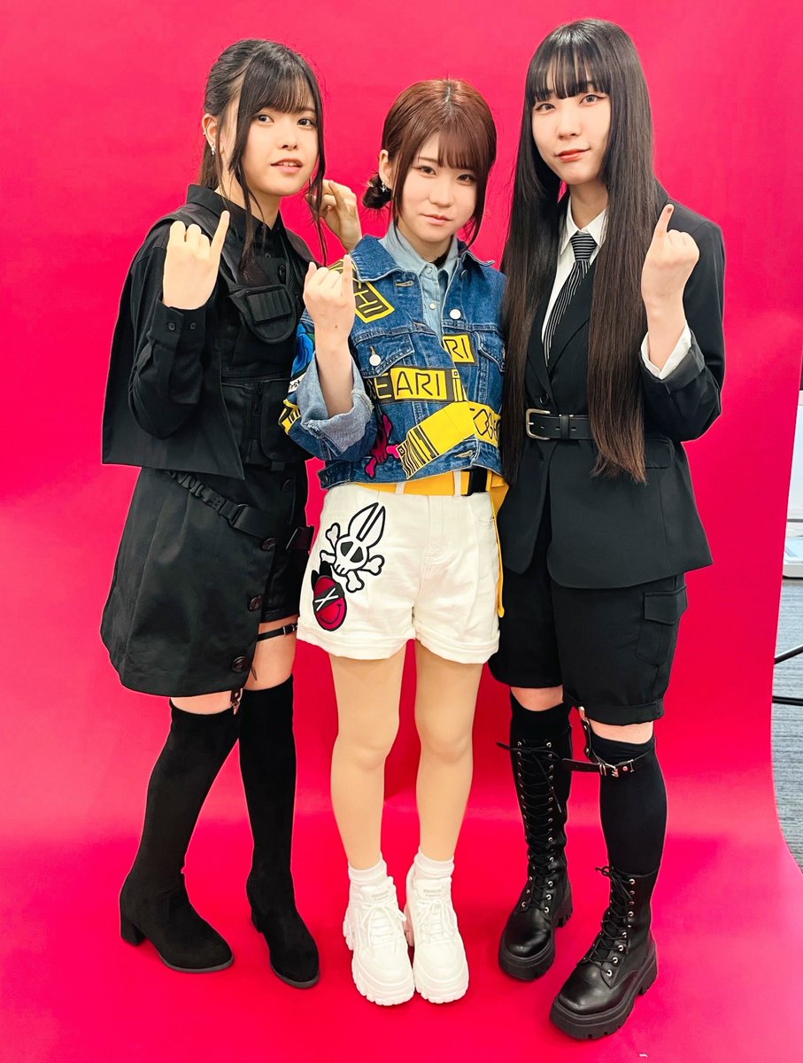 TVアニメ「ガールズバンドクライ」 井芹仁菜役 理名(@rina_togetoge