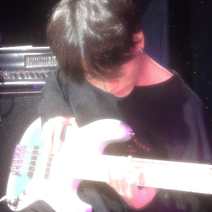 day 2 of finding filo #moots

★ he/him, minor
★ any fandom will do
★ bts, en-, svt and many more

like and rt to be moots and to spread