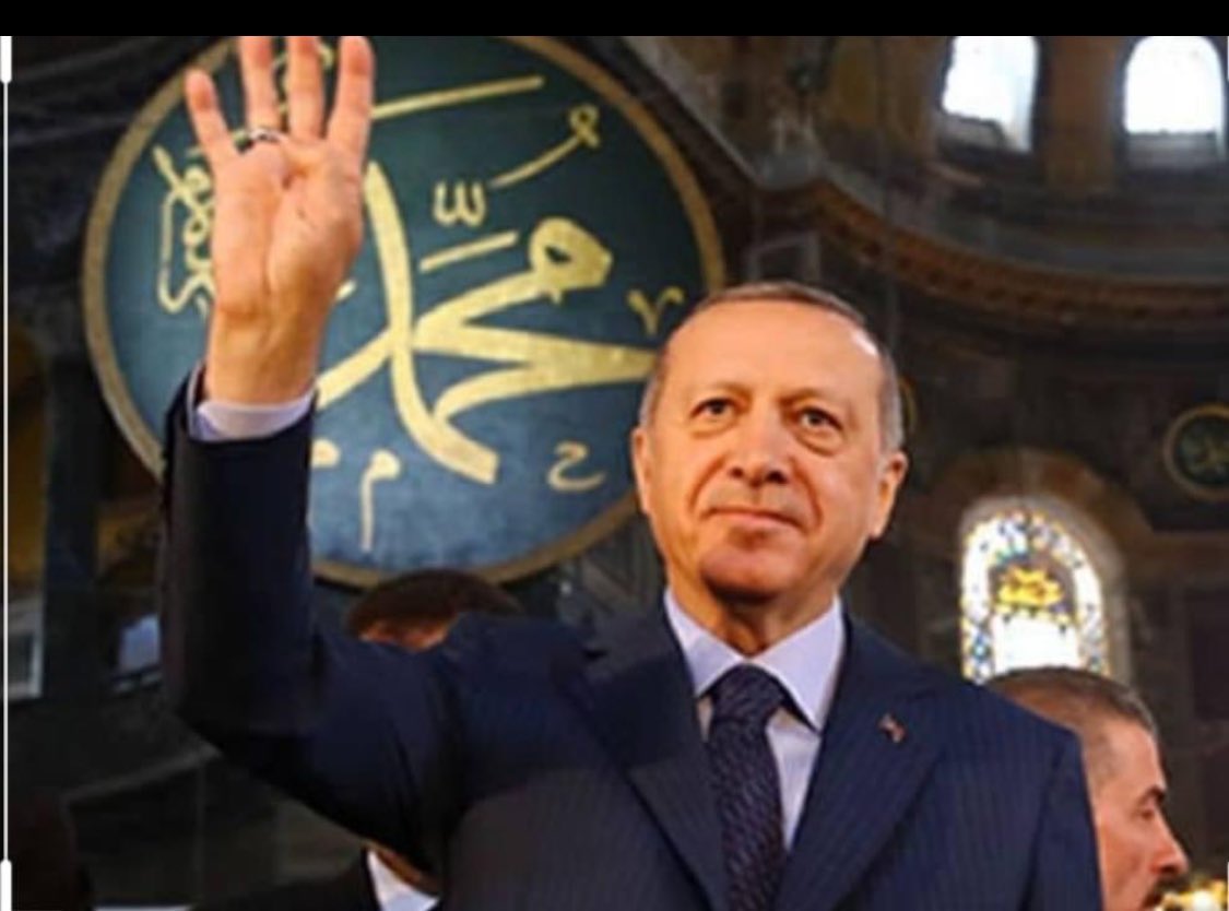 AdemAldemir33's tweet photo. “Zincirler kırıldı, Ayasofya özgürlüğüne kavuştu!” 🇹🇷

Bugün, 4 yıl önce, Fatih Sultan Mehmet’in mirasına 86 yıl sonra yeniden can veren, Ayasofya’yı ibadete açan cesur liderimiz, Cumhurbaşkanımız Sayın @RTErdogan’a şükranlarımızı sunuyoruz.
Allah cumhurbaşkanımızdan  razı olsun.
Selam olsun...

#AyasofyaCamii