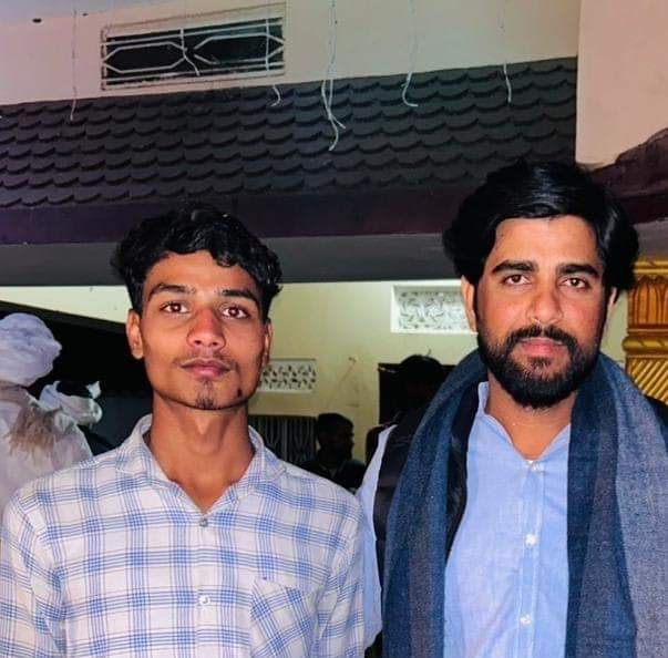 RajeshJindad's tweet photo. #mybackbone भाई @OmPrakashJindad को जन्मदिन की हार्दिक बधाई एवं शुभकामनाएं 🎉
मैं ईश्वर से आपके दीर्घायु जीवन व उज्जवल भविष्य की कामना करता हूं 🙏
आपके जन्मदिन पर मैं आपको उन सभी प्यार, समर्थन और मार्गदर्शन के लिए धन्यवाद देना चाहता हूँ जो आपने मुझे जीवन भर दिए हैं। ❤🙏 https://t.co/MsszZto52d