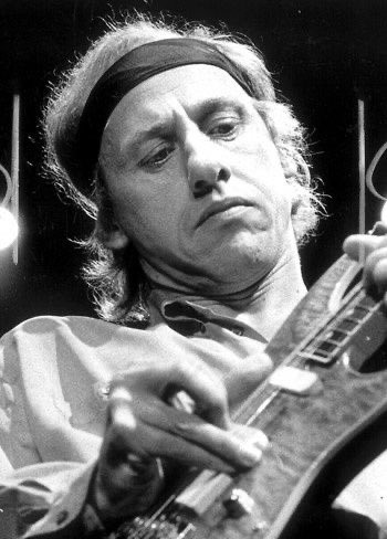 #MarkKnopfler #DireStraits