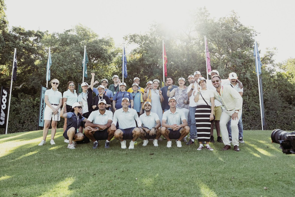 fireballsgc_'s tweet image. Bringing smiles through the game we love. ❤️⛳️

#PotentialUnleashed #FireballsGC