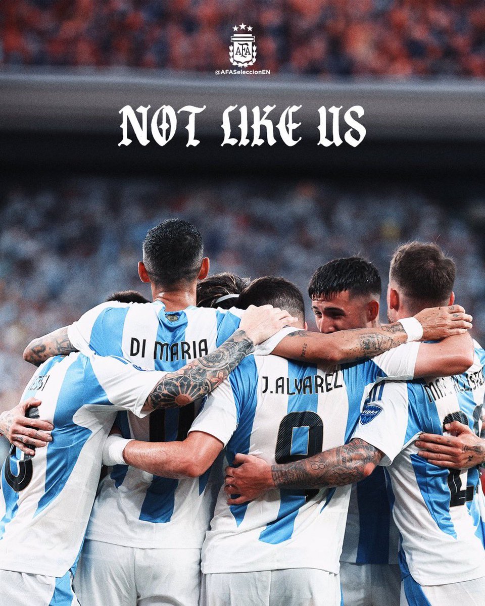 FootyHumour's tweet image. Drake placed a $300k bet on Canada to beat Argentina. After Argentina won, the official account of the Argentina national team played Kendrick Lamar’s Drake diss track on their insta post and added the song title "Not Like Us" to their post-match graphic. 🇦🇷😭😂😭