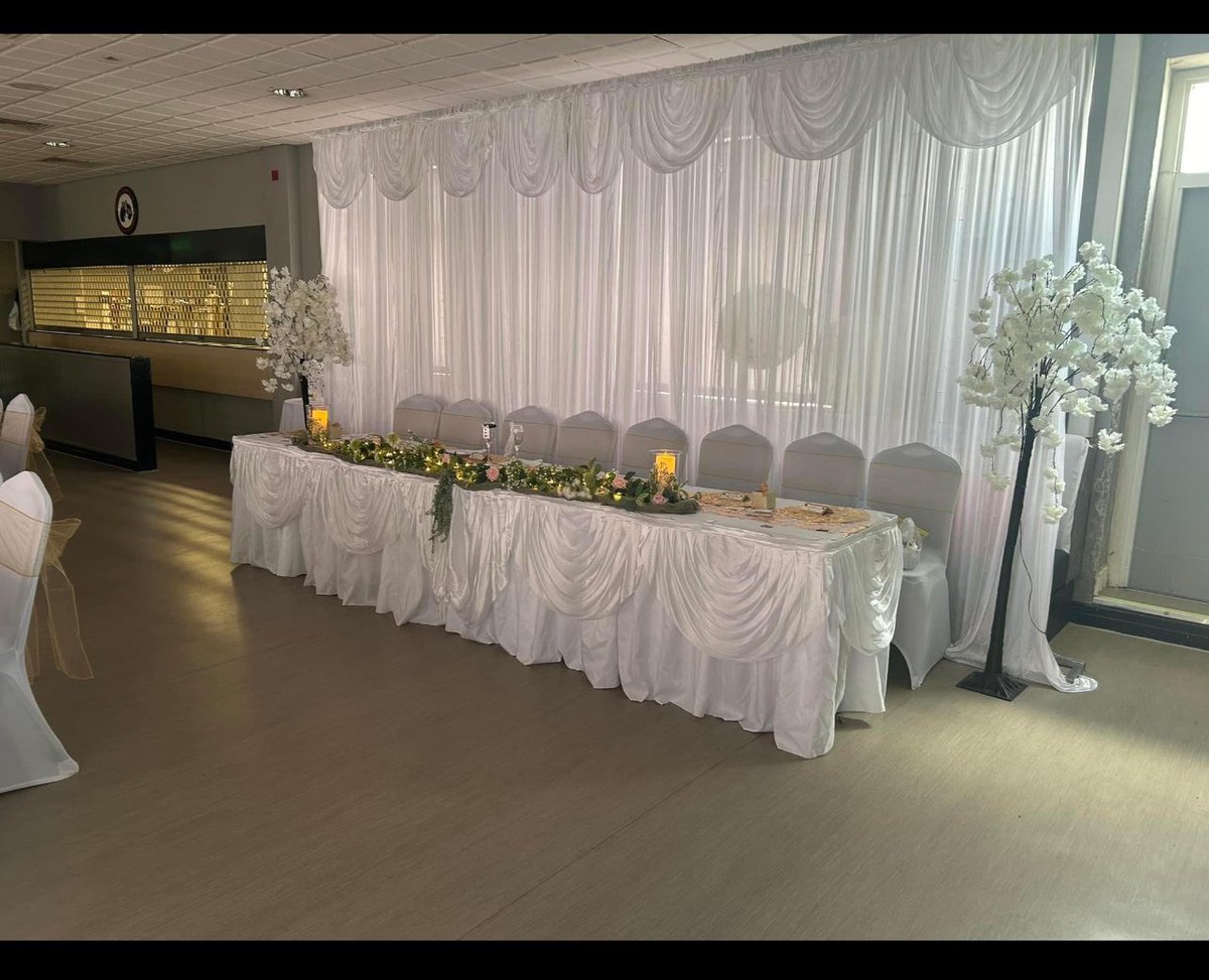 Edmund House Club tweet media