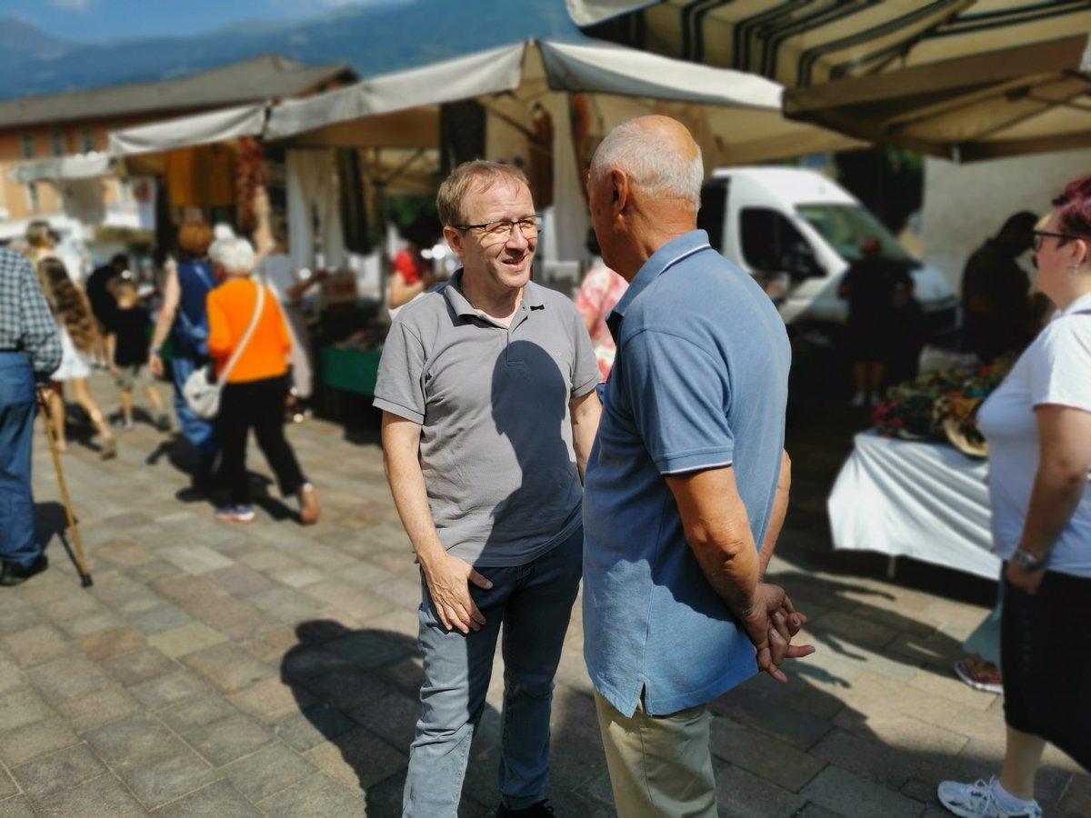 CiaClaudio's tweet image. ☀️ Anche questo mercoledì, appuntamento al mercato di Borgo #Valsugana! È stato utile incontrare molti di voi, ascoltare le vostre #segnalazioni e discutere delle #proposte da portare in Consiglio, dei risultati già raggiunti e di quelli ancora da conquistare con dedizione...
