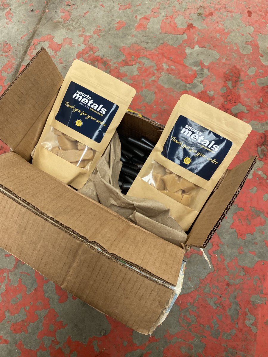 It’s always a joy opening up a parcel from ⁦<a href="/sportsmetals/">Sports Metals ltd - Inc</a>⁩