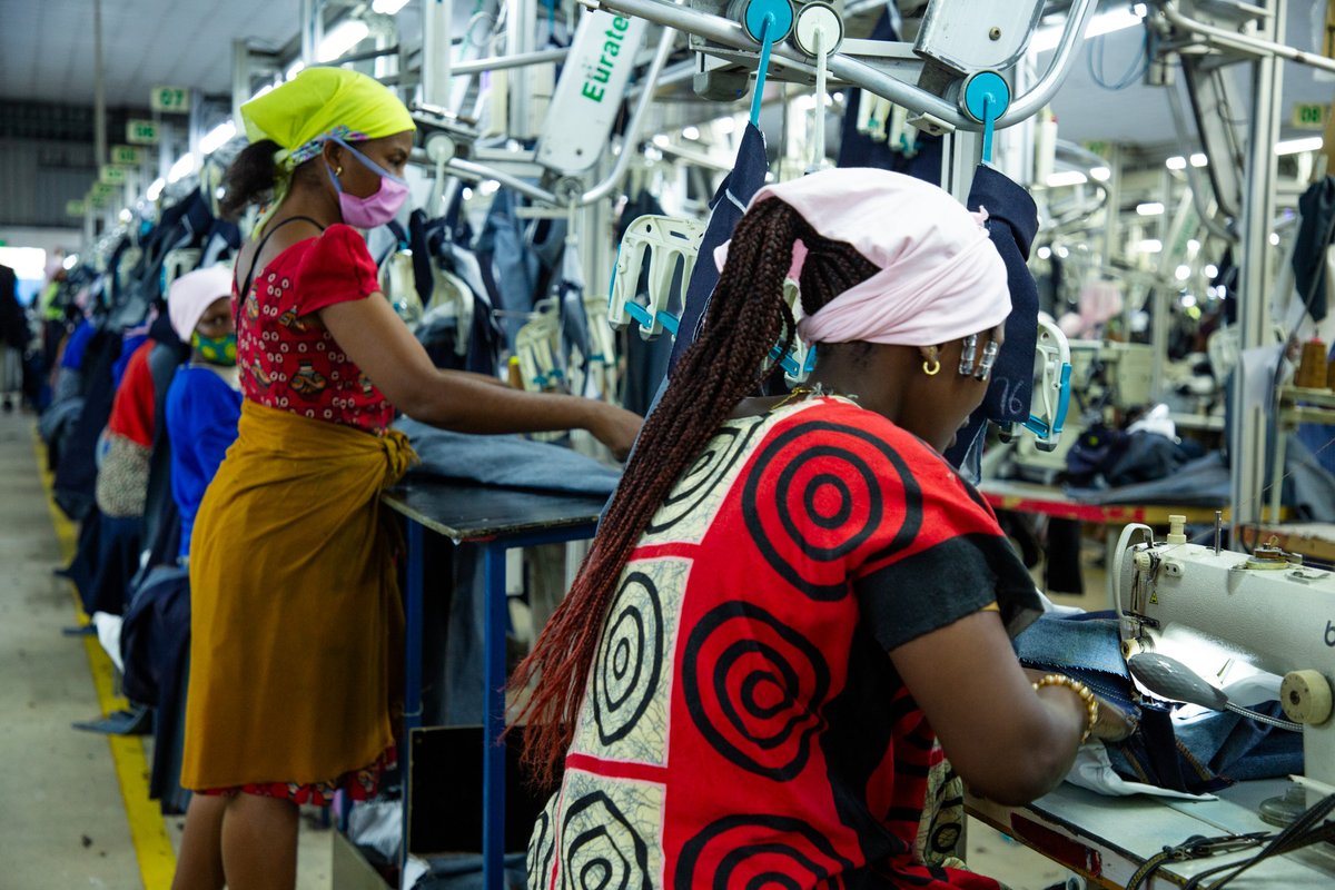 GenEqualityTZ's tweet photo. EMPOWERMENT THROUGH EMPLOYMENT
Women make more than 80% of staff at Took Garments in @Tanzania_epza .
They make #Wrangler & #levis jeans for export.
Employing women advances #GenEquality agenda
#GenerationEquality
@AWLNetwork https://t.co/XVnUBLONGh