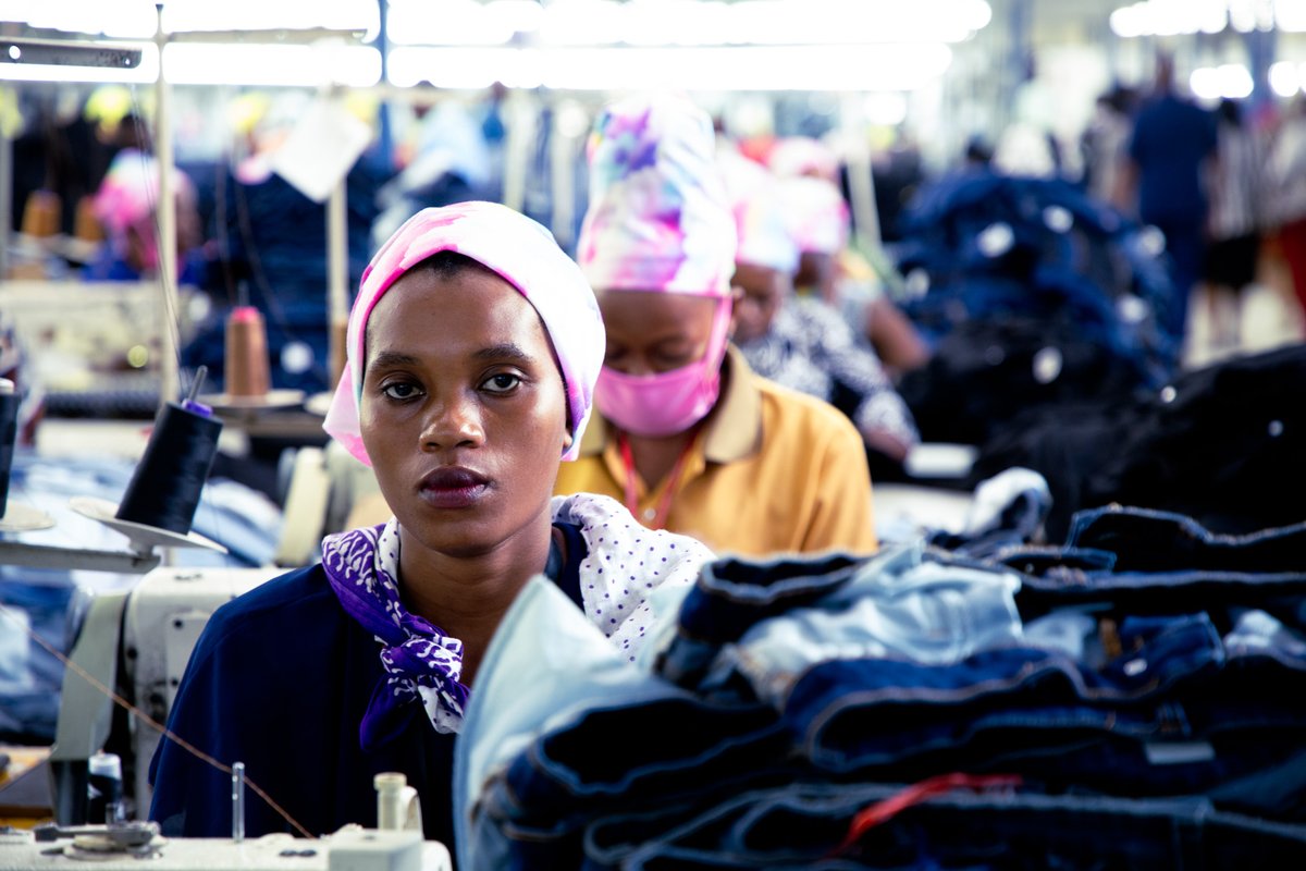 GenEqualityTZ's tweet photo. EMPOWERMENT THROUGH EMPLOYMENT
Women make more than 80% of staff at Took Garments in @Tanzania_epza .
They make #Wrangler & #levis jeans for export.
Employing women advances #GenEquality agenda
#GenerationEquality
@AWLNetwork https://t.co/XVnUBLONGh