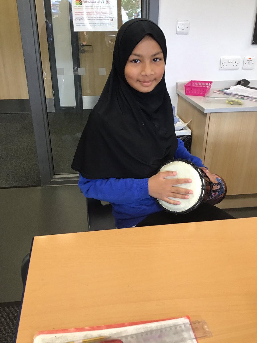 Hunslet Moor Primary School_Year 5 tweet media