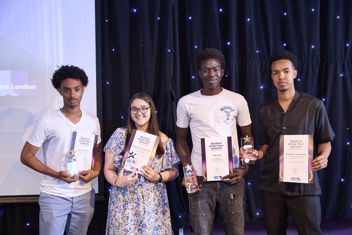 CNWL1's tweet image. 🎉 We are thrilled to announce the winners of the College of North West London 2024 Student of the Year Awards! 🎉

Check out the winners and highlights from the events here: l8r.it/2ua8

Congratulations to all our amazing students! 🌟

#StudentAwards #StudentSuccess