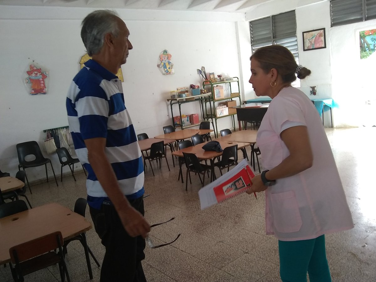 Visita provincial de cierre del curso escolar en #CabaiguánEduca #SanctiSpíritusEn26 #Cuba <a href="/MEspirituana/">@MariposaEspirituana</a> <a href="/ObraDe/">LaObraDeLaRevoluciónSS</a> <a href="/CubaMined/">MINED</a>