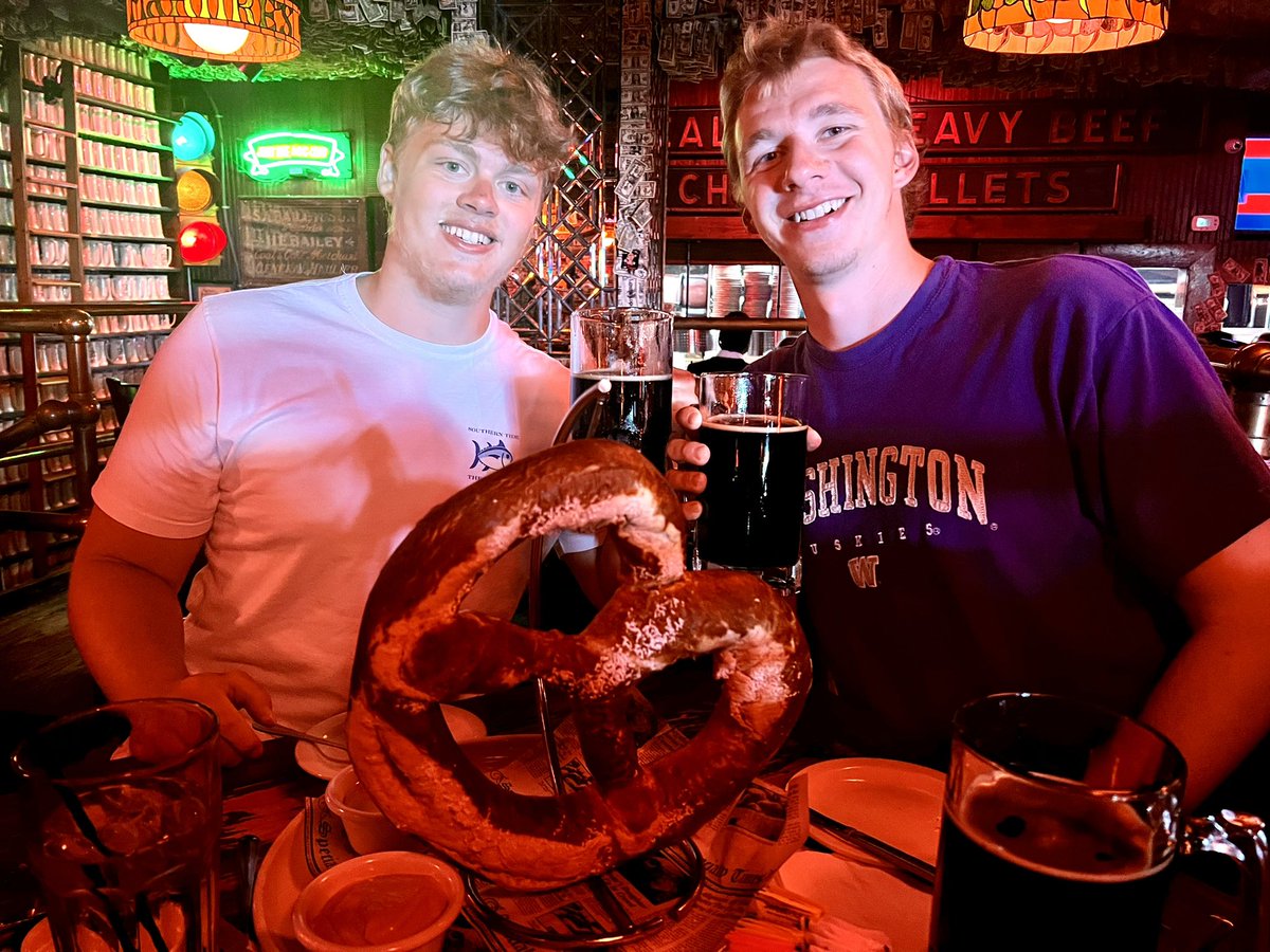 We had a fun and relaxing time at Miramar Beach this week!  Beach, pool, reading, pickleball, snorkeling, parasailing, beach bocce, Yahtzee, shopping, great food, and lots of chill down time together.  ❤️