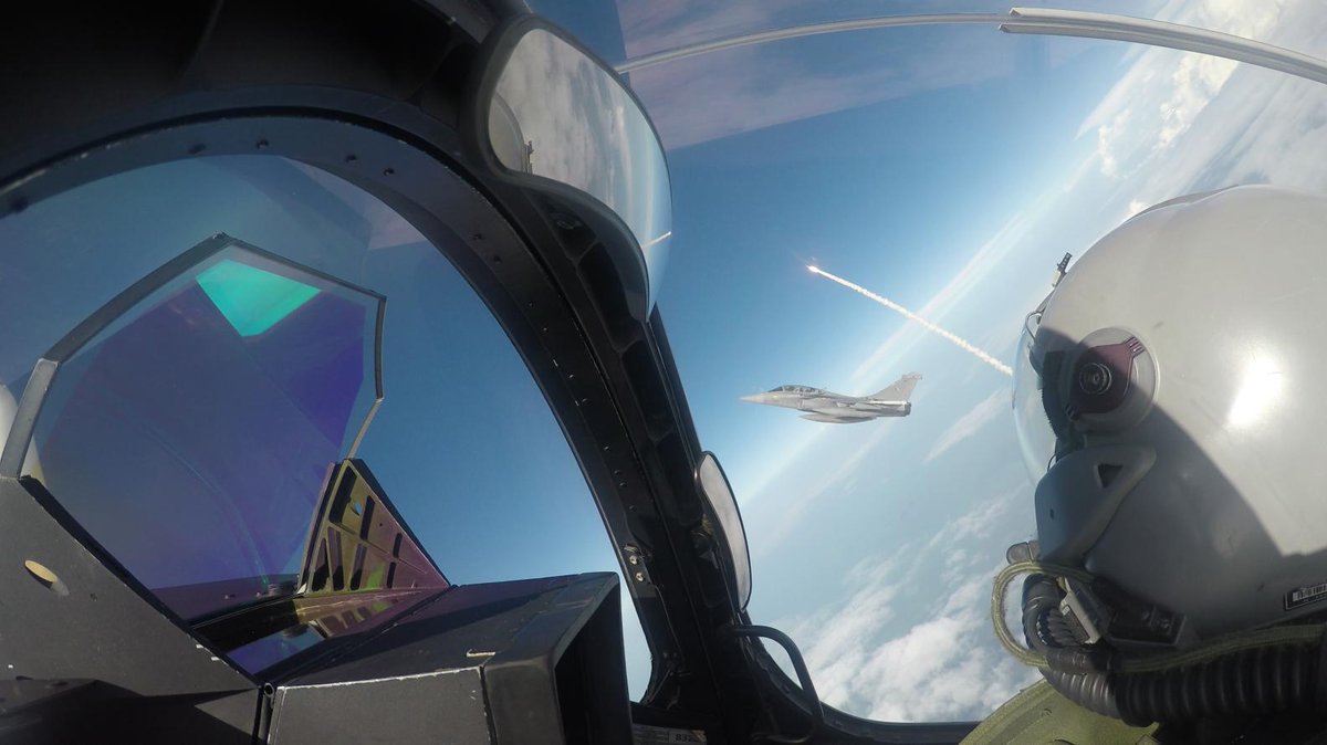 I found it. This is my favourite <a href="/Armee_de_lair/">Armée de l'Air et de l'Espace</a> photo of the inaugural Ariane 6 launch.