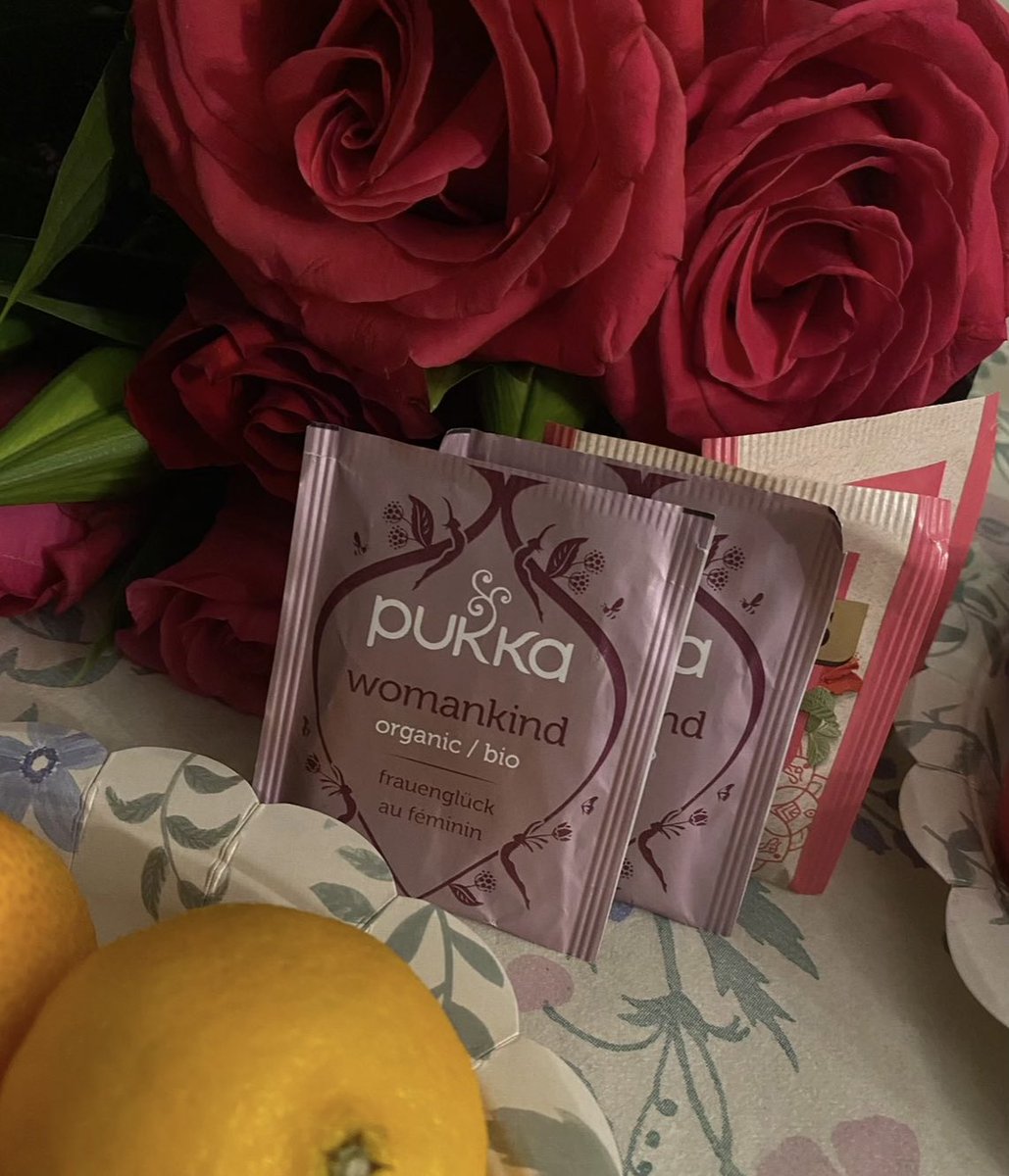 blckseedlabs's tweet photo. Women tend to store massive amounts of stress in their hips, which can impact their range of motion, menses, and the entire lower body. Frequent stretching and deep breathing help to alleviate this stress and support women in moving more flexibly. https://t.co/H2M3uOcXDA