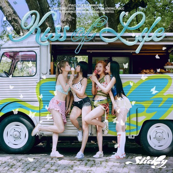 koreanblends's tweet photo. “Sticky” by KISS OF LIFE (
@KISSOFLIFE_S2
) reaches a new peak of #17 (+3) on MelOn Daily Chart. https://t.co/GkIJVPUBUD