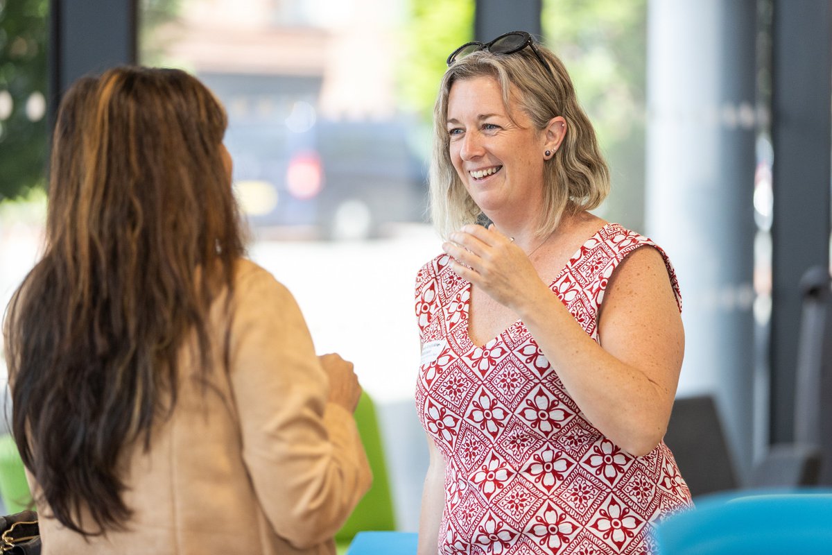 Bursary for leaders in Wales returns - The Walter Dickie Leadership Bursary is now open for applications, helping leaders in the voluntary sector to grow and develop their leadership skills.

wcva.cymru/bursary-for-le…