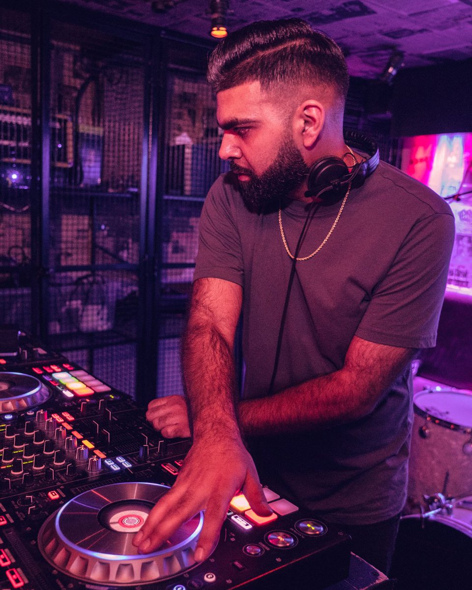 🇺🇸 vs 🇬🇧 Feat. DJ Arj

The night at Northcote Records you didn’t know you needed… 🫡

DJ Arj is bringing the best of the US &amp; UK for one helluva battle! See ya there THIS SATURDAY 💥👀