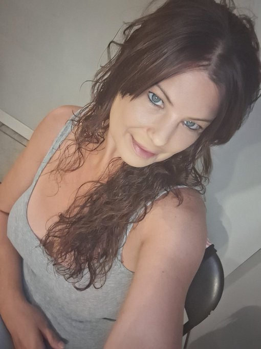 Starting my day at work !  https://t.co/3cYk5KqxSu https://t.co/67udaOViTs https://t.co/i52sCZN57f https://t<a href="/tag/xhamster"class="tags"><span>#xhamster</span></a>