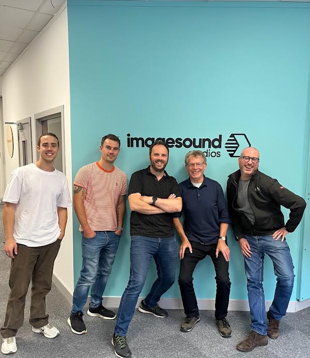 martinkelner's tweet photo. This is me & @larryandpaul, the famous Broken News Boys, making a fun podcast about death. 'Death, eh? Nobody gets out of here alive.' The camp pose is to avoid obscuring the name of the top #Leeds studio. Nothing else #notthattheresanythingwrongwithit https://t.co/7NeAwF5rvh