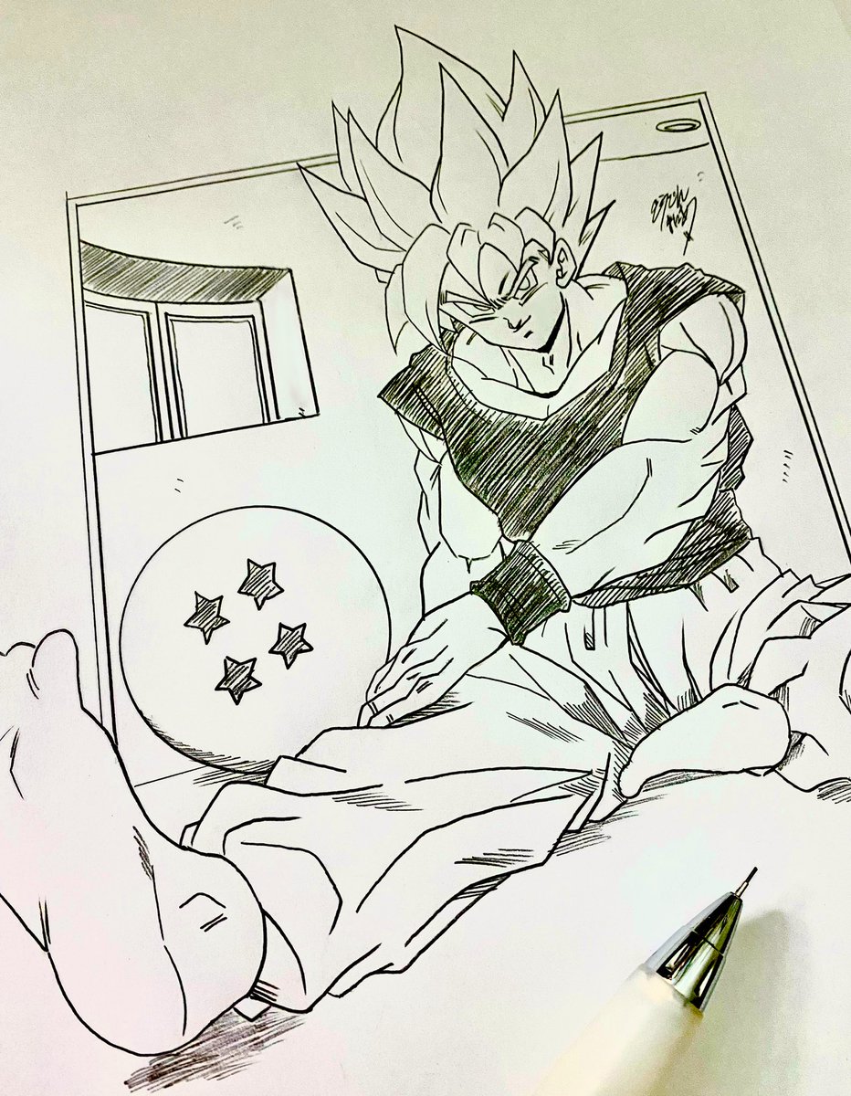 最近寝る前ストレッチが日課。
前屈でハムストリングを伸ばすと気持ちがいいですよ! 