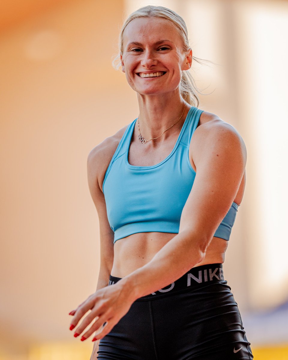 Welcome back to Monaco, <a href="/ktnago13/">Katie Moon</a>. 🥰

2018: 4.75m
2021: 4.90m 
2024: 🤔

#MonacoDL #HerculisEBS #DiamondLeague