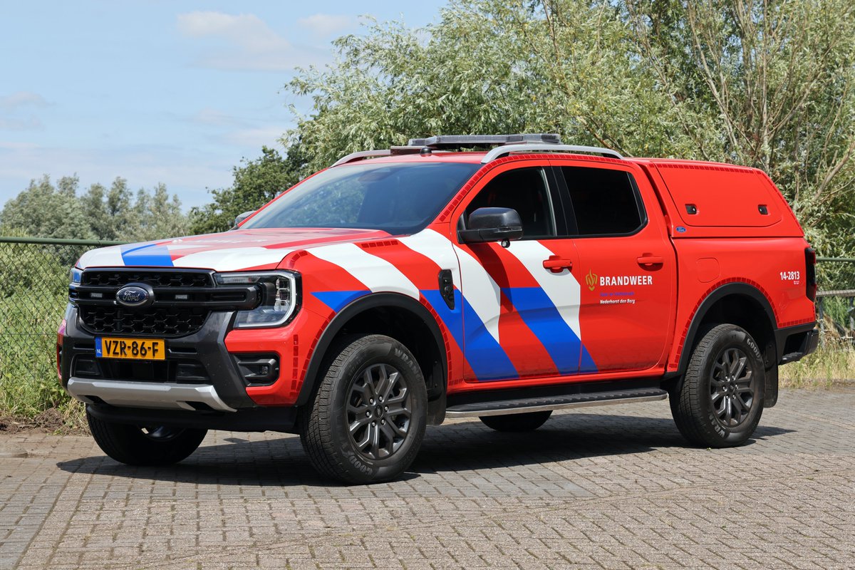 Brandweer Nederhorst den Berg is onlangs voorzien van een nieuwe Ford Ranger. Het voertuig zal voornamelijk ingezet worden als trekkend voertuig voor het vervoer van de boot en zal voorzien worden van kleine materialen. #brandweer #NederhorstdenBerg