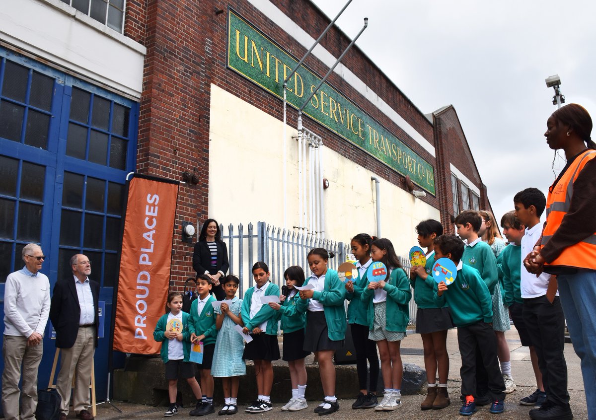 HOLTofLondon's tweet photo. Delighted to unveil the newly restored 1929 United Service Transport Co Ltd Mosaic in Southfields – along with @RiversdalePS and @SouthfieldsGrid &amp; thanks to all donors🎉

Beautiful conservation work🌟– to read more see https://t.co/7TBbmsfNEx #mosaic #publicart #vintagetransport https://t.co/veM5pmoo8i