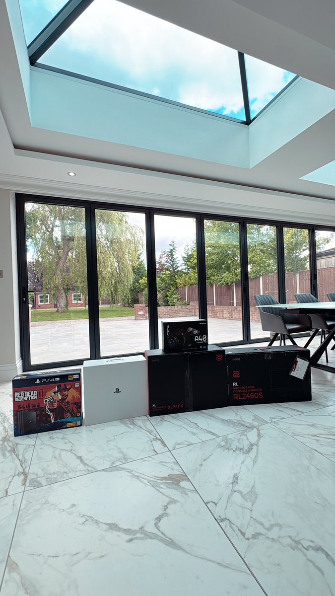 Finally packed it all up. It’s a end of an era. Good luck to all u nerds in life ur going to need it 🙏