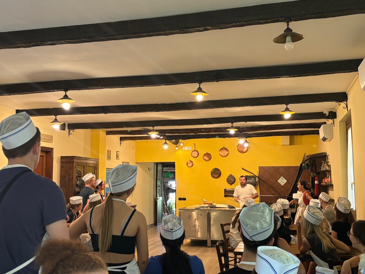 Day 1 and 2 of the Italy trip - pizza making, Pompeii and a climb to the top of Mount Vesuvius! Now for a screen large enough for us all to watch the football! <a href="/SMCHull/">SMCHull</a>