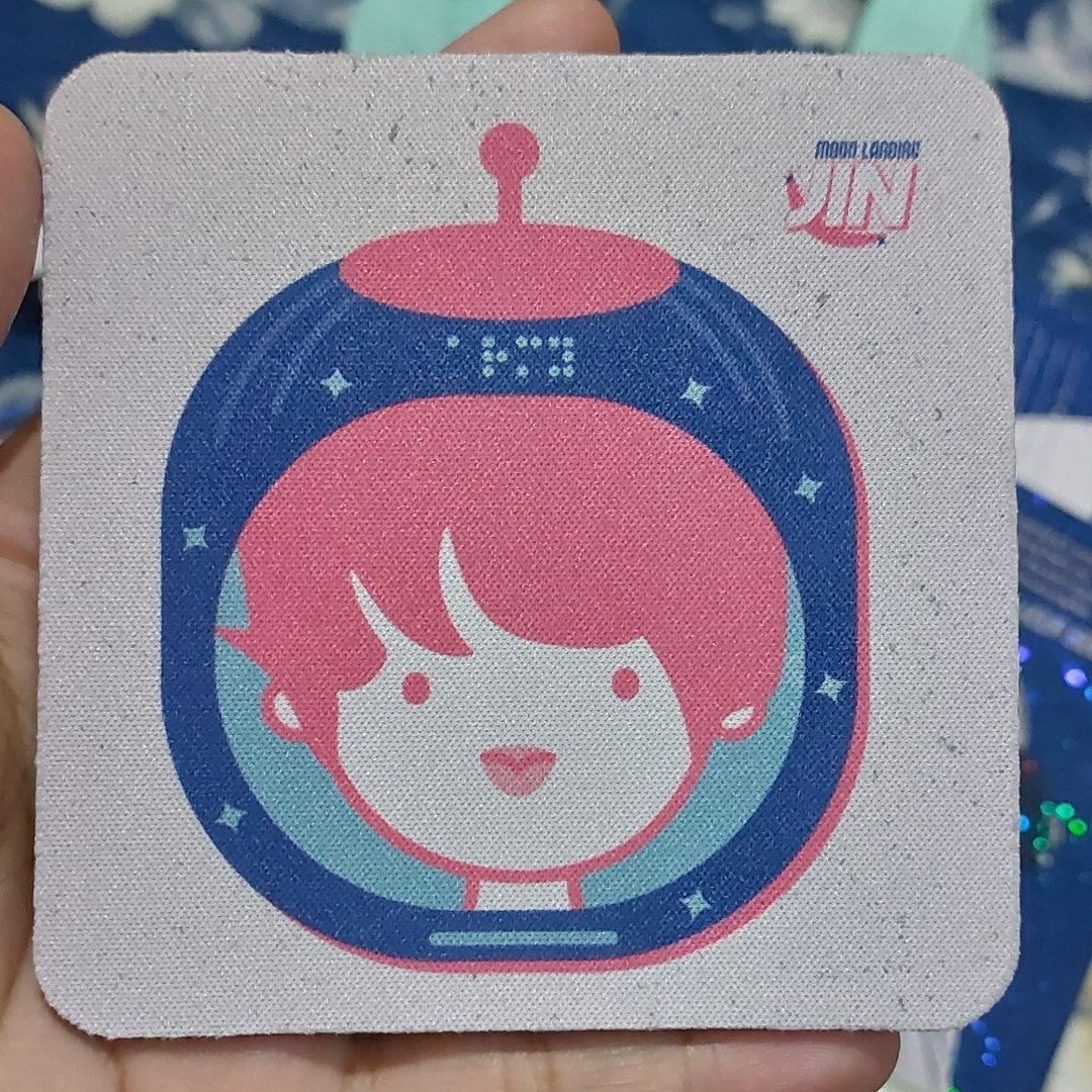 i love the coaster :(< i used it immedietly for my evening coffee run :( 🥺🌸