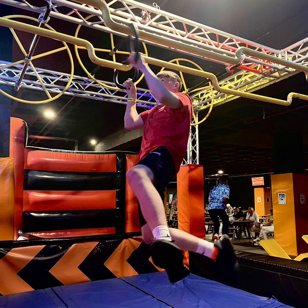OrielHighSchool's tweet image. Now this looks like brilliant fun!! Ninja Warrior @ninjaeastbourne 💜💜 #HangTough #InflatableFun #NinjaTime #ActivitiesWeek2024