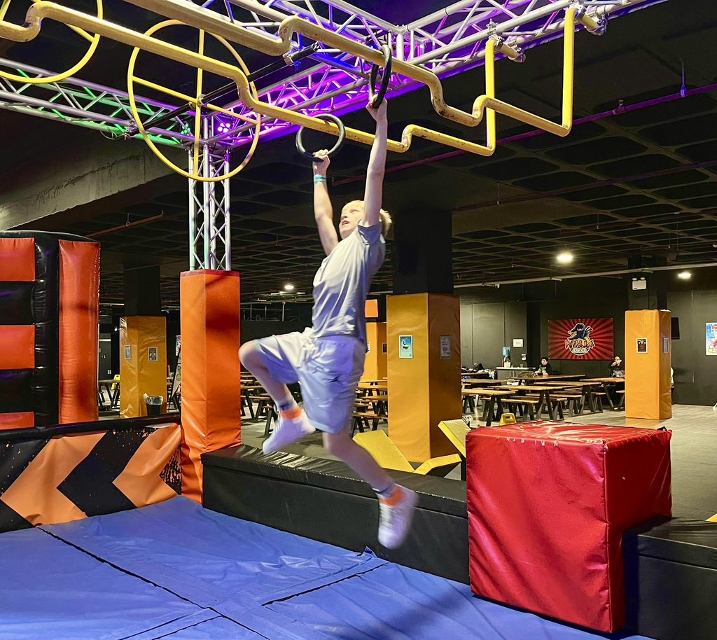 OrielHighSchool's tweet image. Now this looks like brilliant fun!! Ninja Warrior @ninjaeastbourne 💜💜 #HangTough #InflatableFun #NinjaTime #ActivitiesWeek2024