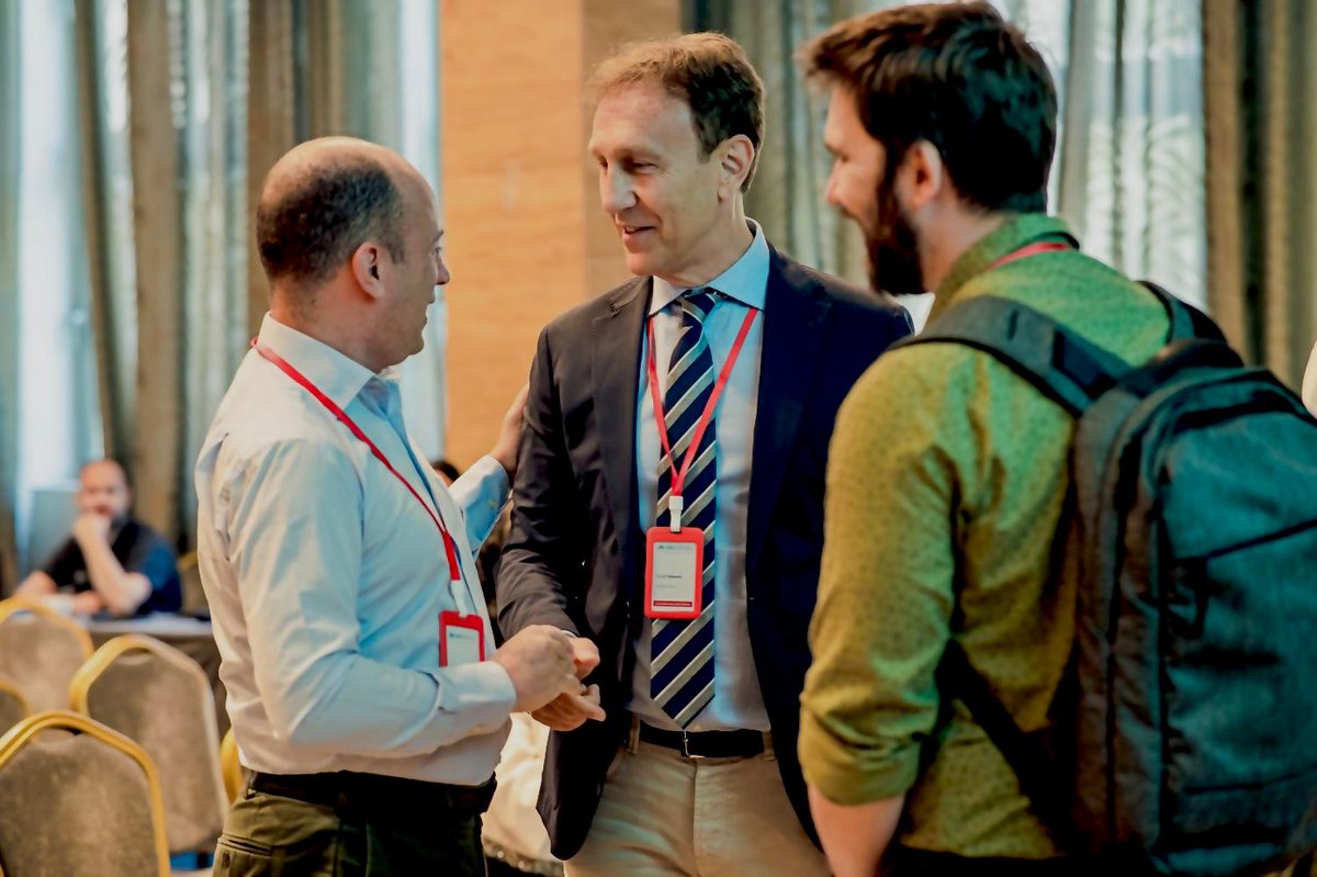 RECONECT tweet media