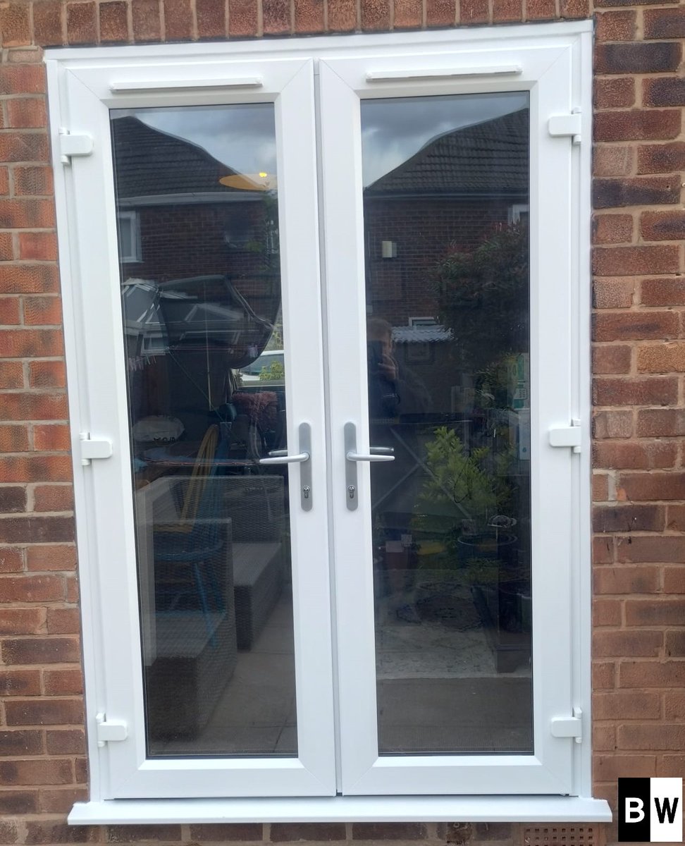 The Black and White Window Co tweet media