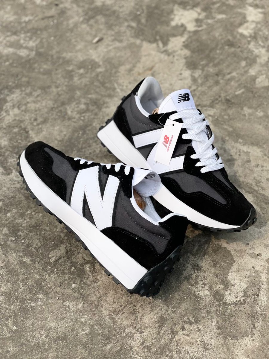 SELFSTORE_'s tweet photo. New balance 327
Pointure : 39 à 44
Prix : 40$
Whatsapp : https://t.co/hTUa6ZPqks
#Selfstore https://t.co/C2H1394HKs