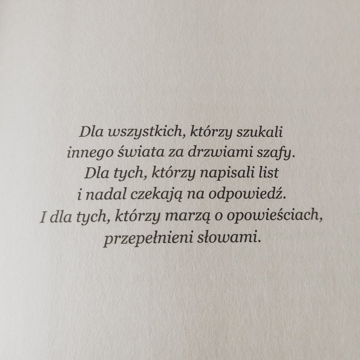 booksonmoon's tweet photo. ︵‿︵ʚɞ『#ruthlessvows』ʚɞ‿︵‿
kolejna książka, której jestem ciekawa!
#twitteroweksiążkary 🤍 https://t.co/wMBz5LsvVF