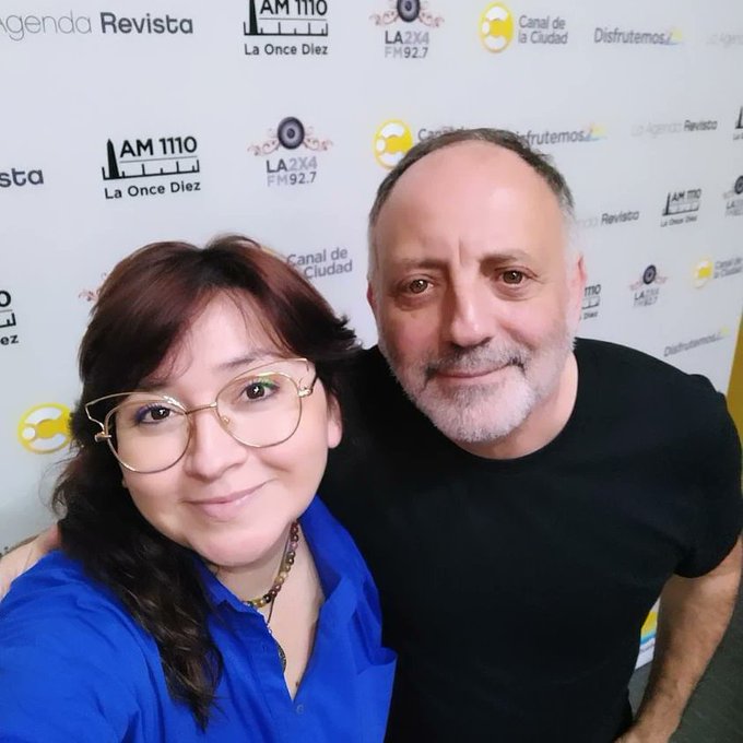 Laoncediez's tweet photo. #PrimerPlano1110 hasta las 10, haciéndole zoom a la realidad, en la radio pública de Buenos Aires con @sergiodanish y @VeriMendez por https://t.co/a6JMmPcp72 https://t.co/iKUVDvNgwu