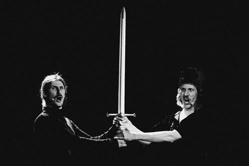 Edinburgh Fringe : The Duncan Brothers - Blood Sword (1-25 Aug)

A medieval fantasy epic that follows clown double act Andy and Rob's epic journey to harness the hidden power of their #haemochromatosis.

Booking Now : bit.ly/3XB0HnK

#EarlyDiagnosisSavesLives