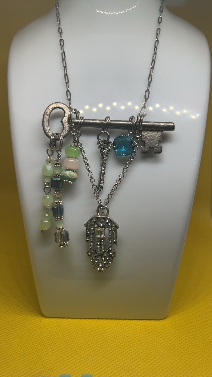 Witschy's tweet image. Handcrafted Skeleton Key Pendant - Whimsical Mixed Medium - Perfect Gift for Her, Wife, Mom     witchywoman.etsy.com/listing/174557… #key #skeletonkey #antiquekey #vintage #shopping #shopsmall #women #womensupportingwomen #etsy