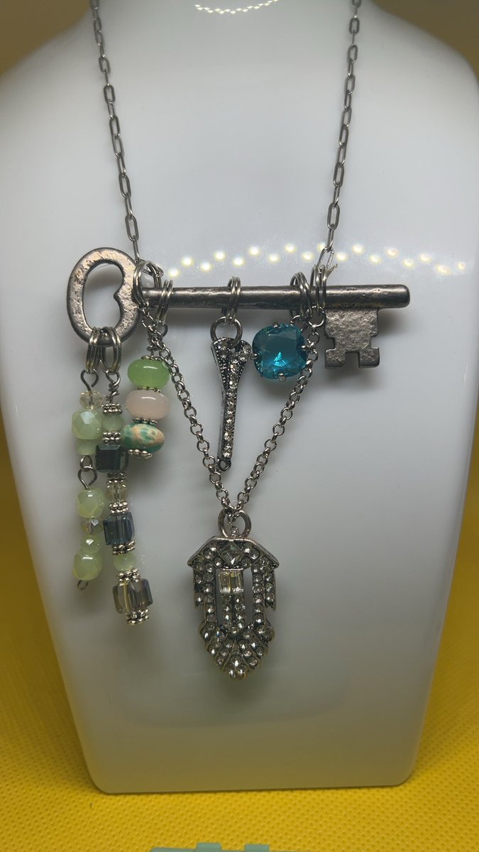 Witschy's tweet image. Handcrafted Skeleton Key Pendant - Whimsical Mixed Medium - Perfect Gift for Her, Wife, Mom     witchywoman.etsy.com/listing/174557… #key #skeletonkey #antiquekey #vintage #shopping #shopsmall #women #womensupportingwomen #etsy