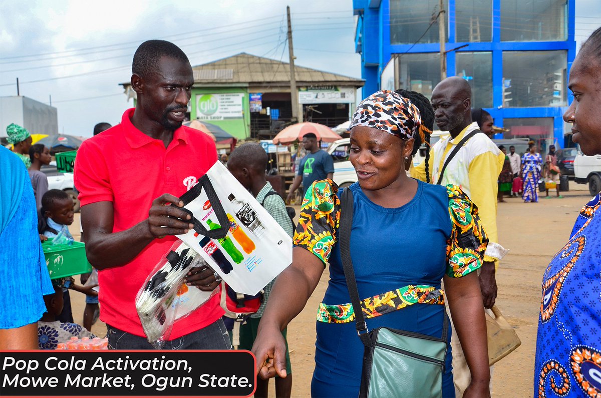 Ghadco_ng's tweet photo. Pop Cola takes Mowe Market by storm! Beautiful town, amazing people, and fizzy fun all around. Stop by and experience the Pop Cola magic!
#chiamodmarketer
#ghadco_ng
#PopColaActivation
#MoweMarket
#OgunState
#mamudabeverages
#popcolaworld
#EURO2024 

Funke Akindele Danny https://t.co/CFyxUlfMD2